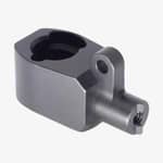 Spartan adapter för Blaser R8 och R93 sedd från vinklad vy mot fästet
