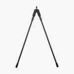 Spartan Springbok bipod i kolfiber sett framifrån i utfällt läge.