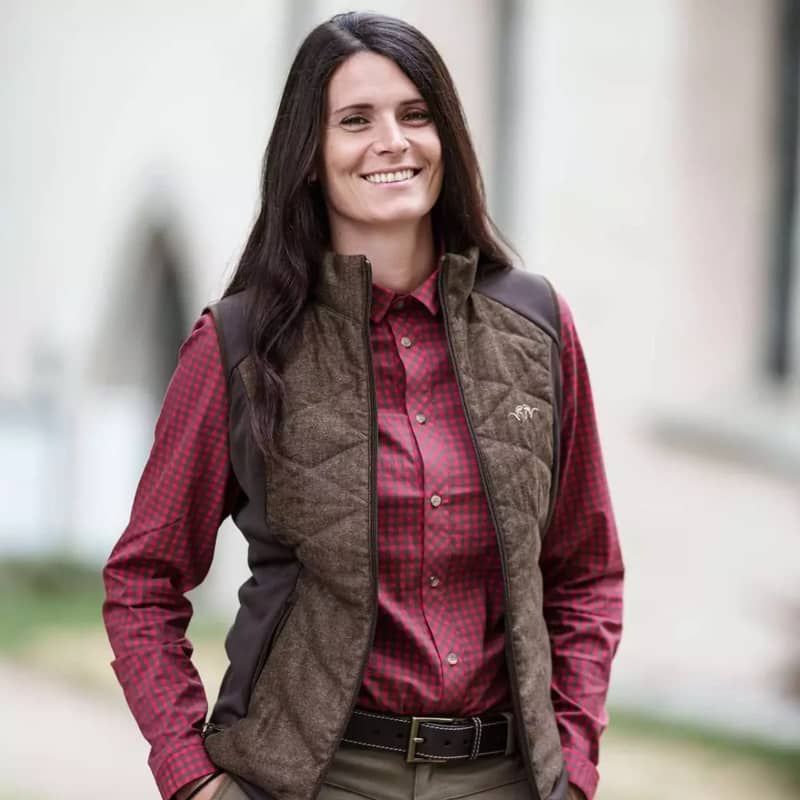 Blaser Dam Fleece Vest Kora Mörkbrun På Modell 2