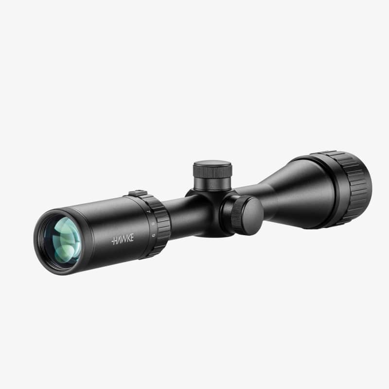 Hawke Vantage 3-9x40 AO kikarsikte sett snett bakifrån med fokus på okular och justeringsvred