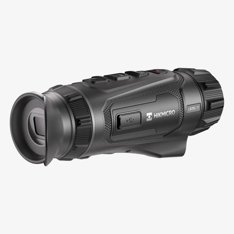 Hikmicro Lynx LQ35L 3.0 termisk monokulär sedd snett bakifrån med fokus på okularet