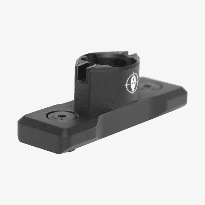 Isometrisk vy av en svart Spartan M-Lok adapter med logotyp