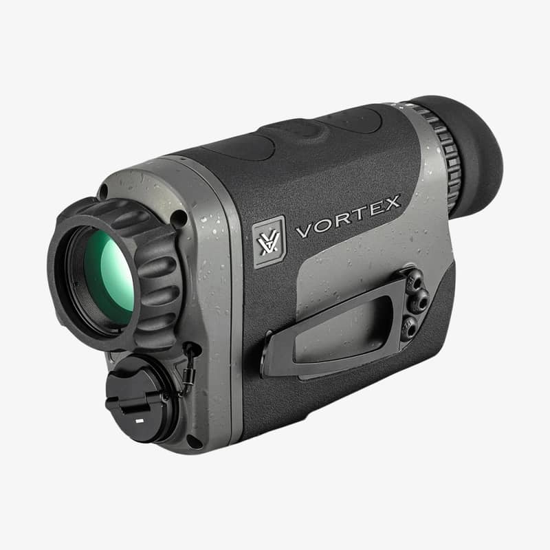 vortex-veil-400-termisk-monokikare-vinklad Vortex Veil 400 termisk monokikare i vinklad vy med gråsvart hölje, grönt objektiv och integrerat handtag